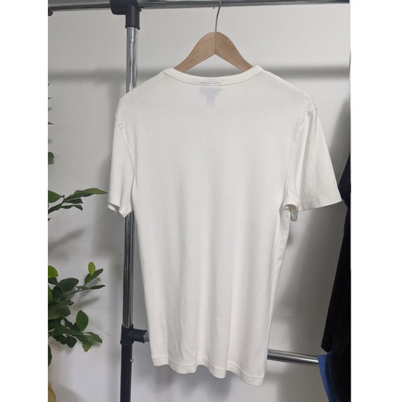 H&M L.O.G.G. Large white vneck tshirt - Picture 2 of 3